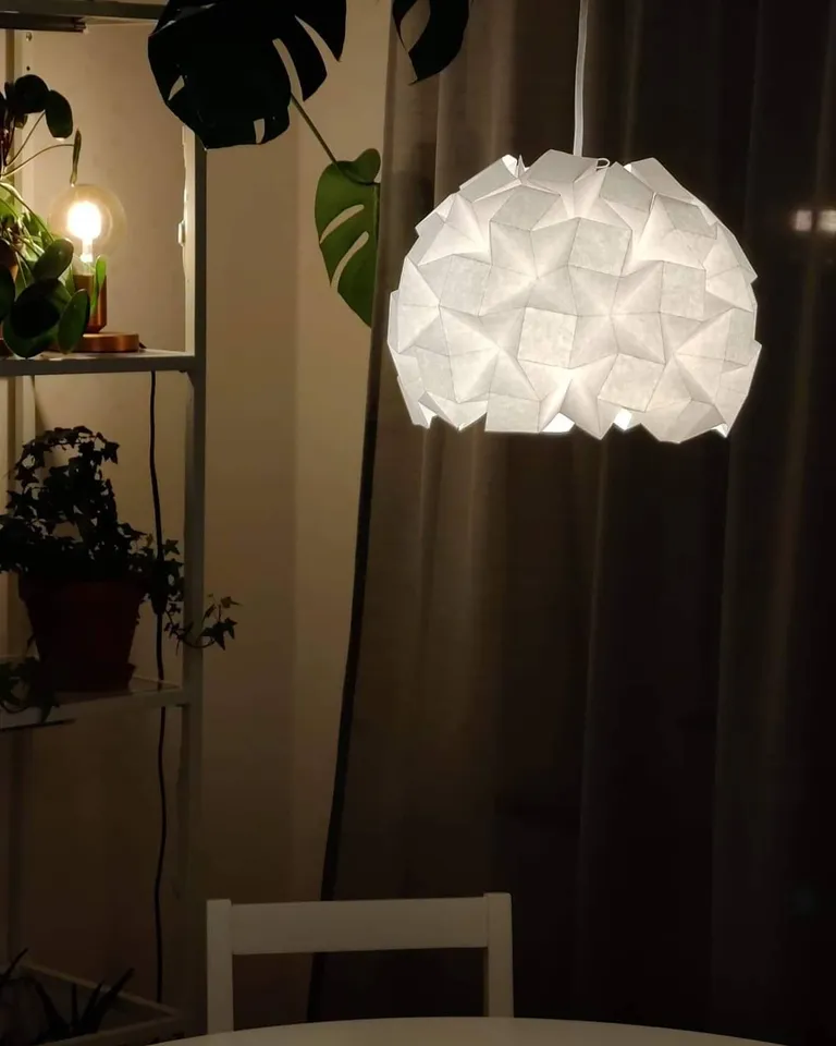 Origami pendant lamp